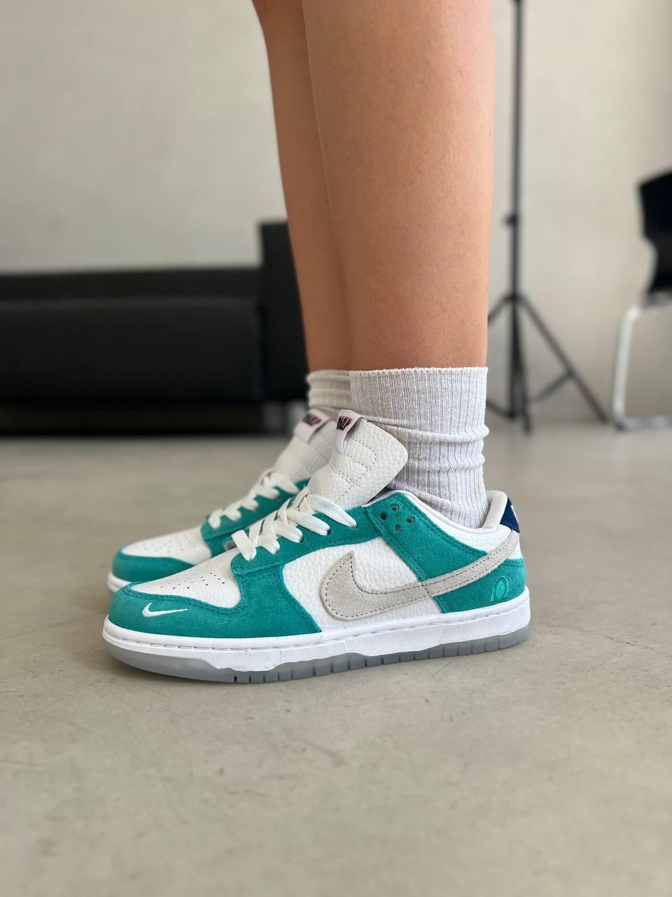 Жіночі кросівки Nike Dunk Low White Green Кеди Найк Данк Лоу білі замша шкіра демісезон