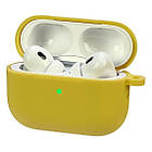 Чохол силіконовий із карабіном для Apple AirPods Pro 2 Жовтий, фото 3