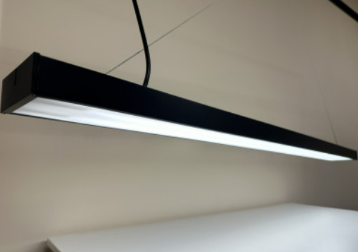 Світильник під 2 лампи T8 з цоколем G13, 900мм IP20 підвісний чорний Led Story