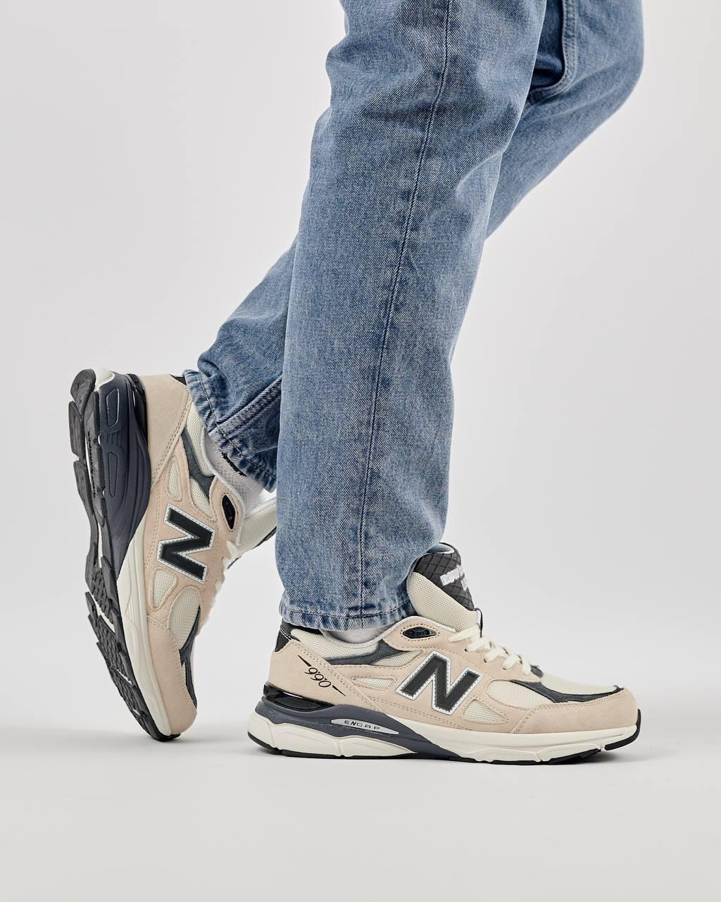 Чоловічі кросівки замша сітка New Balance 990 v3 Beige Black, кеди чоловічі Нью Беленс бежеві. Чоловіче взуття