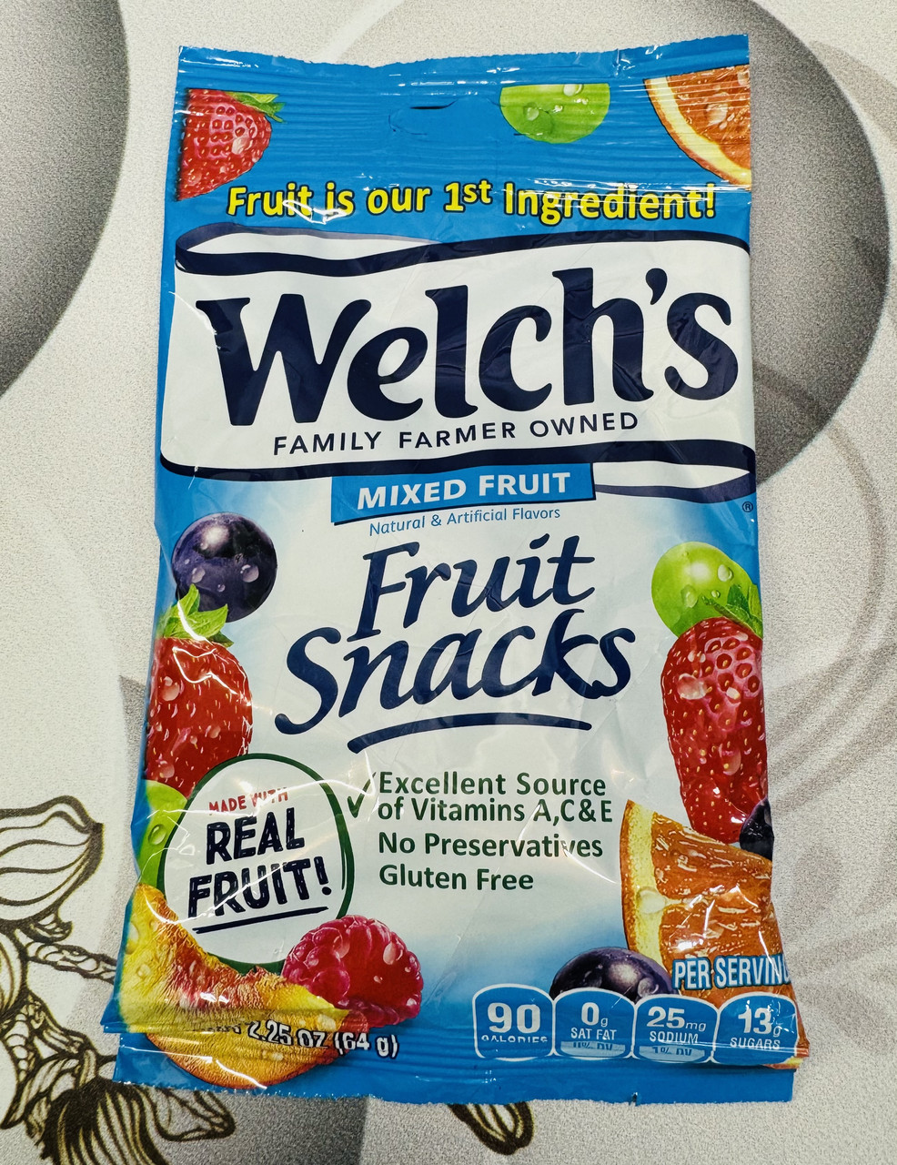 Желейні цукерки мікс фруктів WELCH'S Fruit Snacks Mixed Fruit