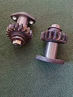 Вісь СШ20.22.117-2А приводу гідронасоса Т-16 у зборі н/о