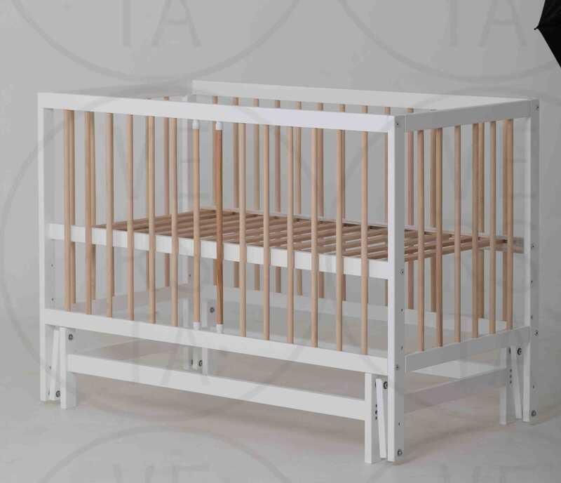 Ліжечко дитяче "КАЗКА-2" шарнир-підшибник з висувною палочкою (Білий+натуральна палочка)