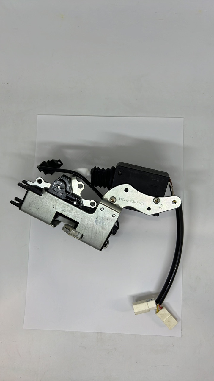 Замок дверей 2123 внутрішній передній лівий з приводом, фото 1