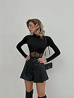 Жіночі шкіряні чорні шорти