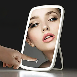 Косметичне дзеркало сенсорне 33 світлодіоди підсвічування LED Mirror Настільне акумуляторне дзеркальце