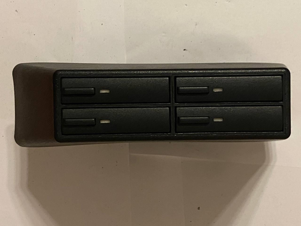 Підкасетник Audi A3 C Box, фото 1