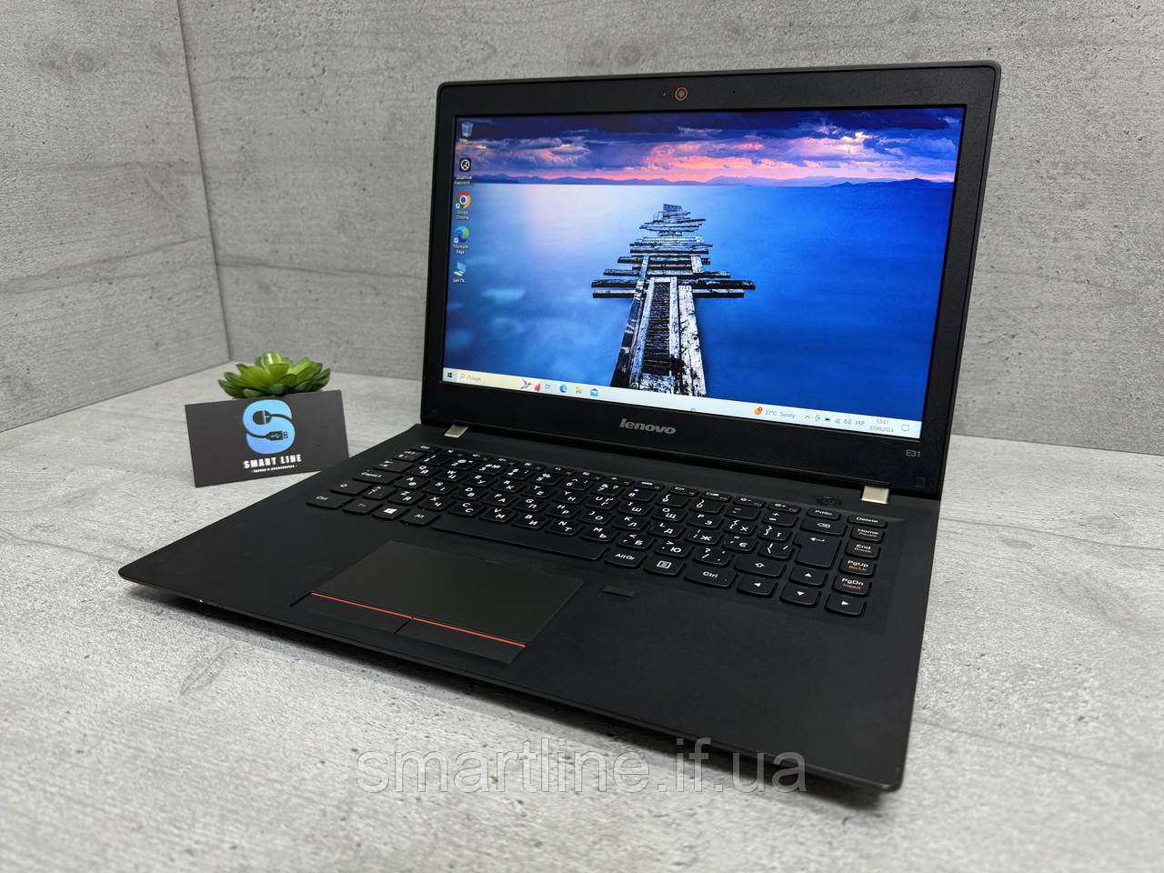 Ноутбук для навчання Lenovo E31-70, i3-5005U, 13.3” HD, 128gb ssd