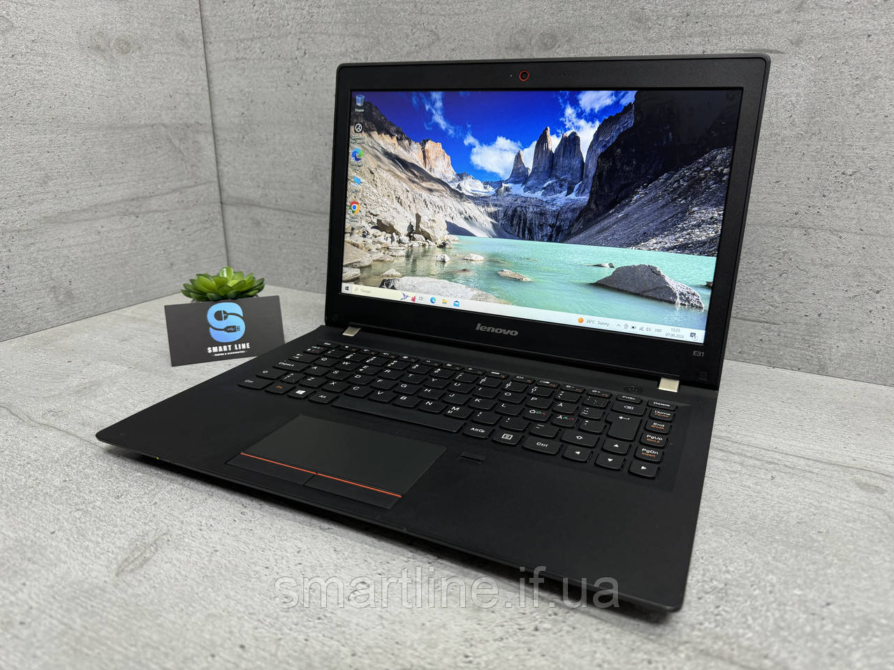 256gb ssd, Ноутбук для роботи Lenovo E31-80, i3-6006U, 4gb ddr3, 13.3” HD