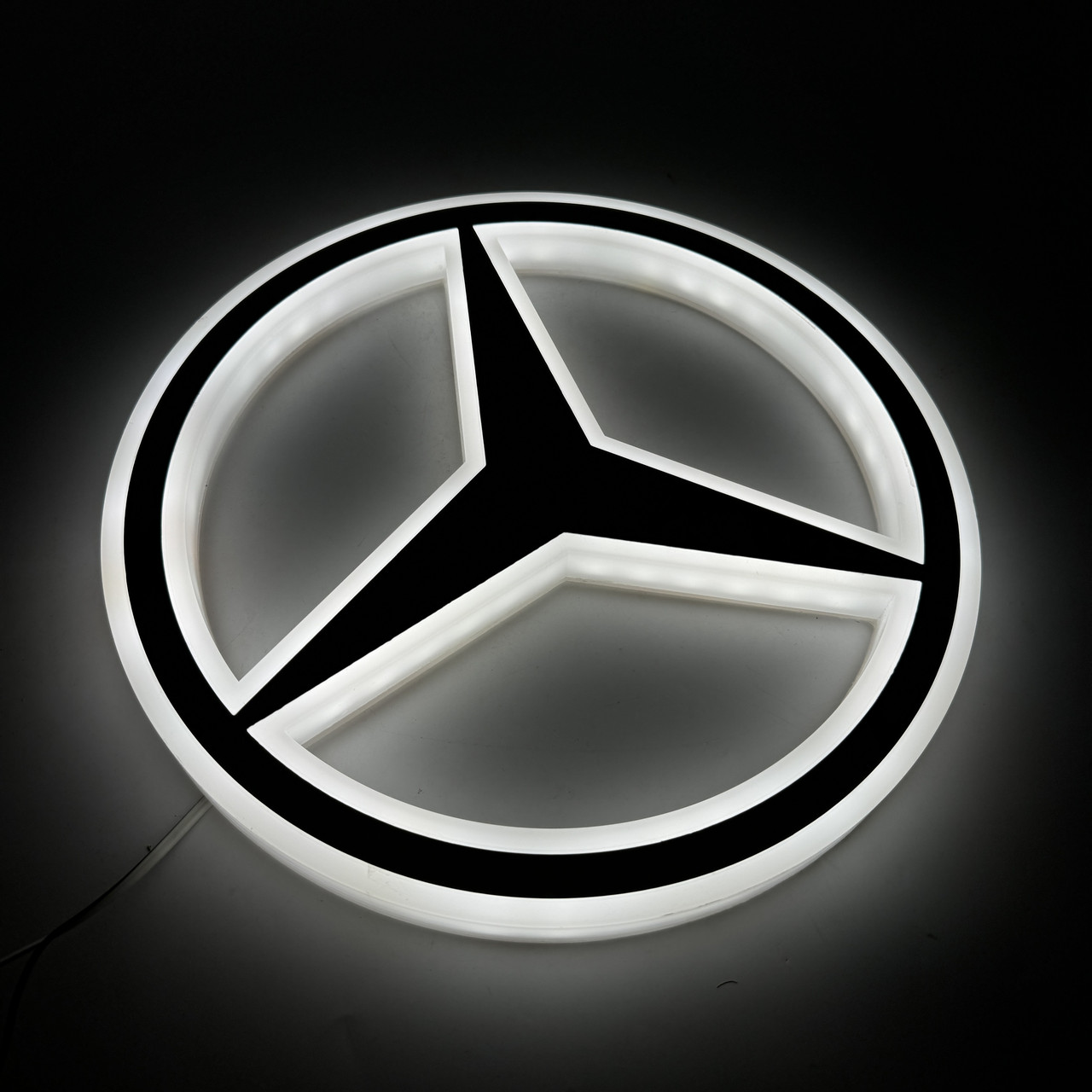 Знак Mercedes Білий