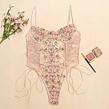 Напівпрозорий боді з квітковою вишивкою та шнурівкою - бежевий S (1005002220126202), фото 8