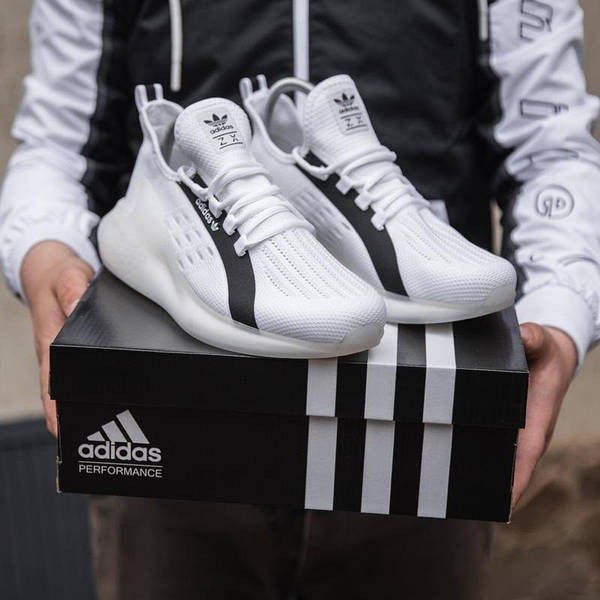 Adidas boost 44 hotsell