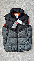 Сіраа чоловіча жилетка Nike Golf Windrunner Grey Black тепла без рукавів Безрукавка Найк непромокаюча плащівка осінь, фото 3