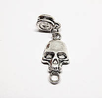 Конектор Finding Шарм кулон підвіска череп під пандору Античне срібло 34 мм x 11 мм х 3 мм xcp00148