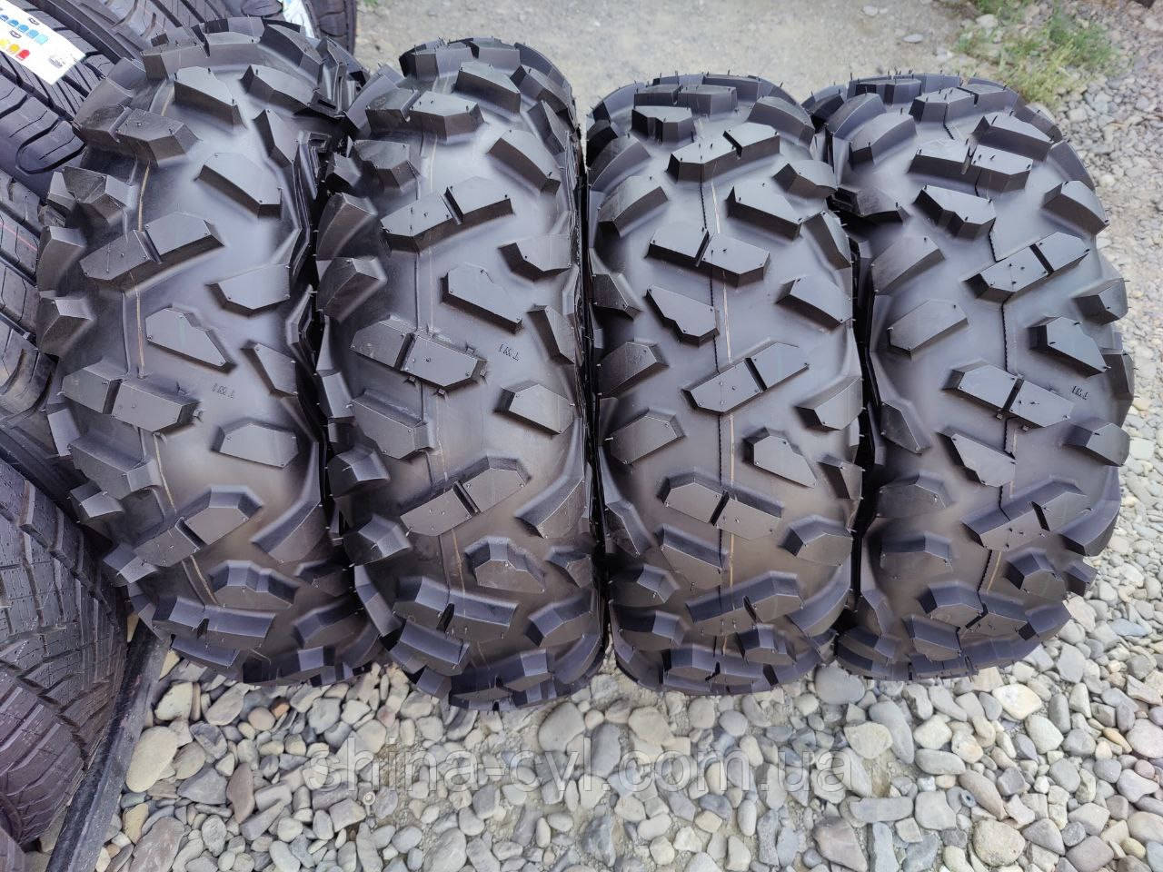 Всесезонні болотні шини 205 65 r15(26/8.00/r15) Maxxis Bighorn