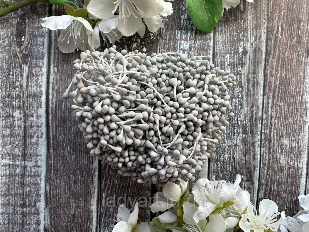 Уцінка Матові тичинки на нитці оптом, близько 1700-1800 шт сірого кольору, фото 1