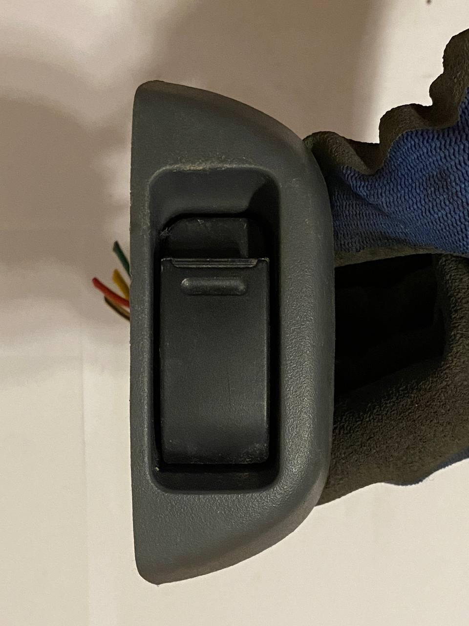 Кнопки склопідіймачів 74232-0H010 / 742320H010, фото 1