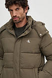 AllOriginal com ua Куртка Calvin Klein Jeans чоловіча колір коричневий зимова J30J326104 РОЗМІРИ ЗАПИТУЙТЕ, фото 6