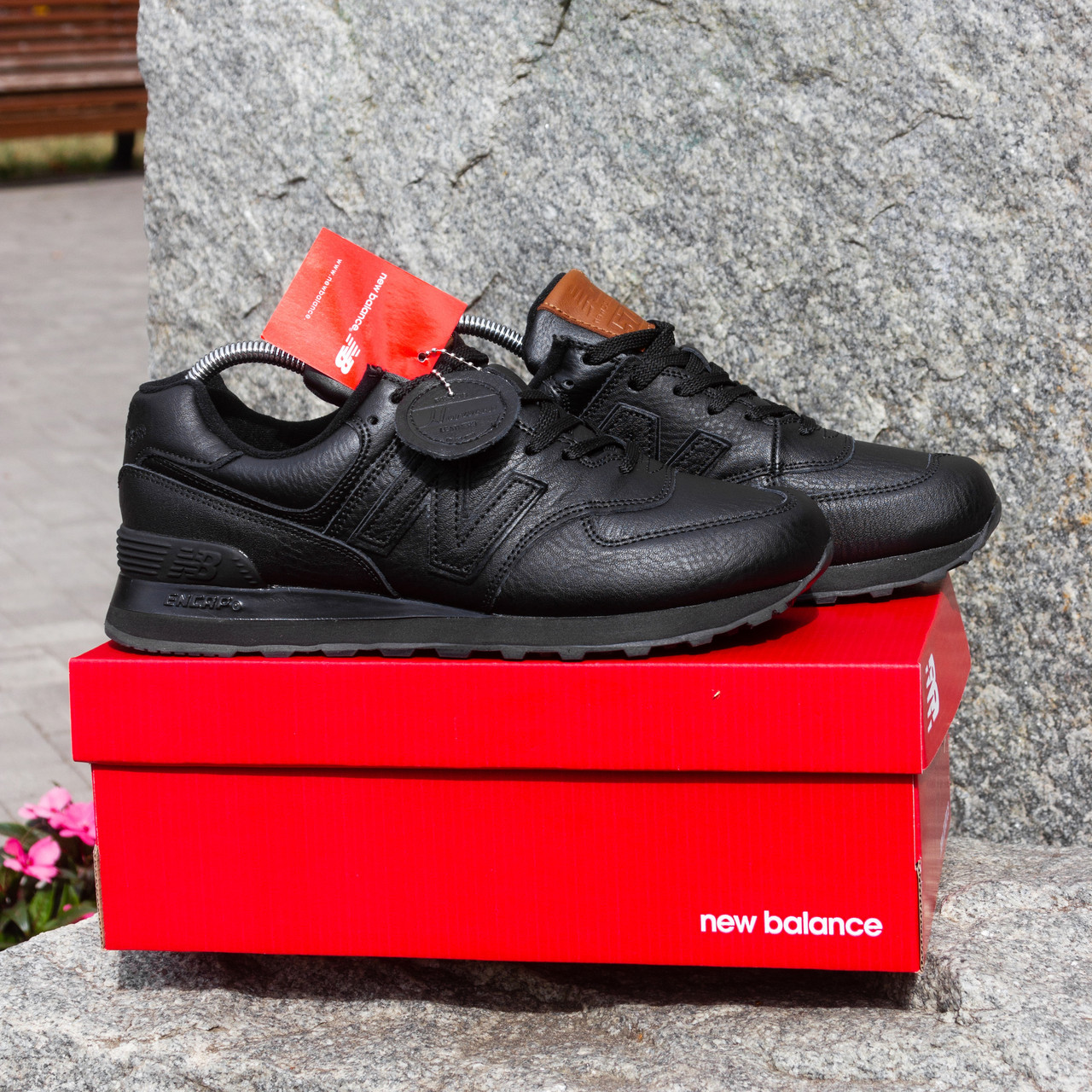 РОЗПРОДАЖ 41 р Чоловічі Шкіряні Кросівки New Balance 574 повністю чорні