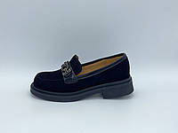 Чорні замшеві туфлі на товстій підошві. Erisses. Маленькі розміри (33, 34, 35).