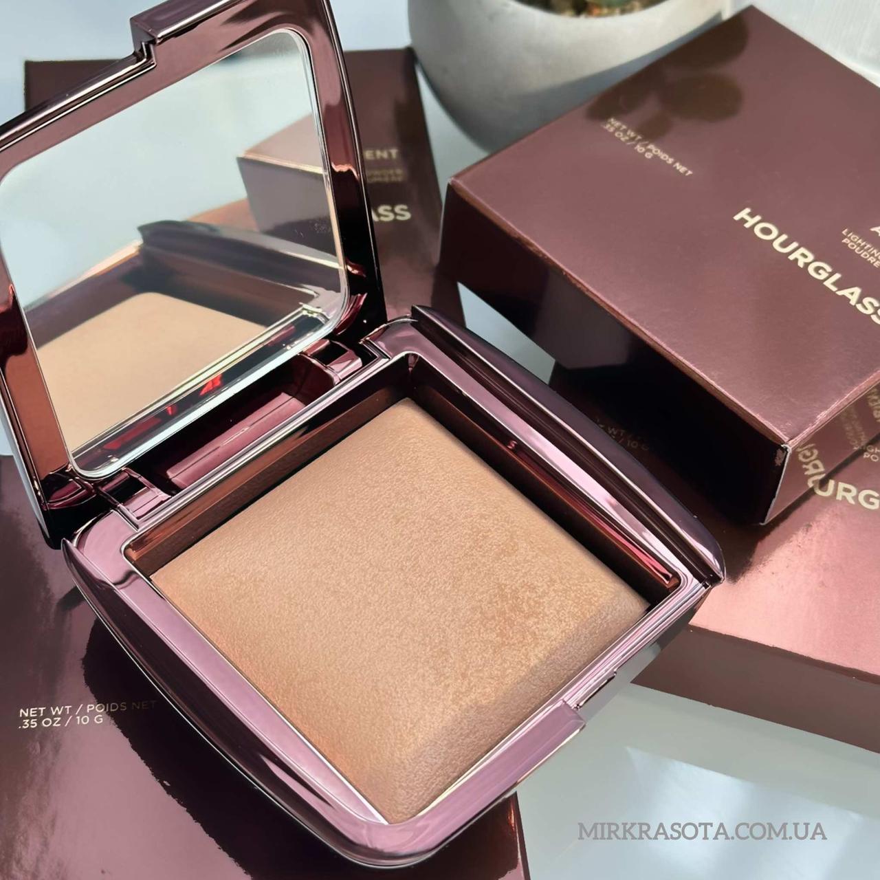 Пудра для обличчя з ефектом фотошопу Hourglass Radiant Light 10g, фото 1
