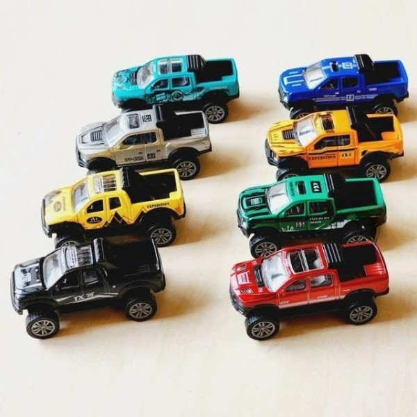 Набір металевих машинок з гаражами Іграшковий автопарк з контейнерами для дітей 8 штук, фото 1