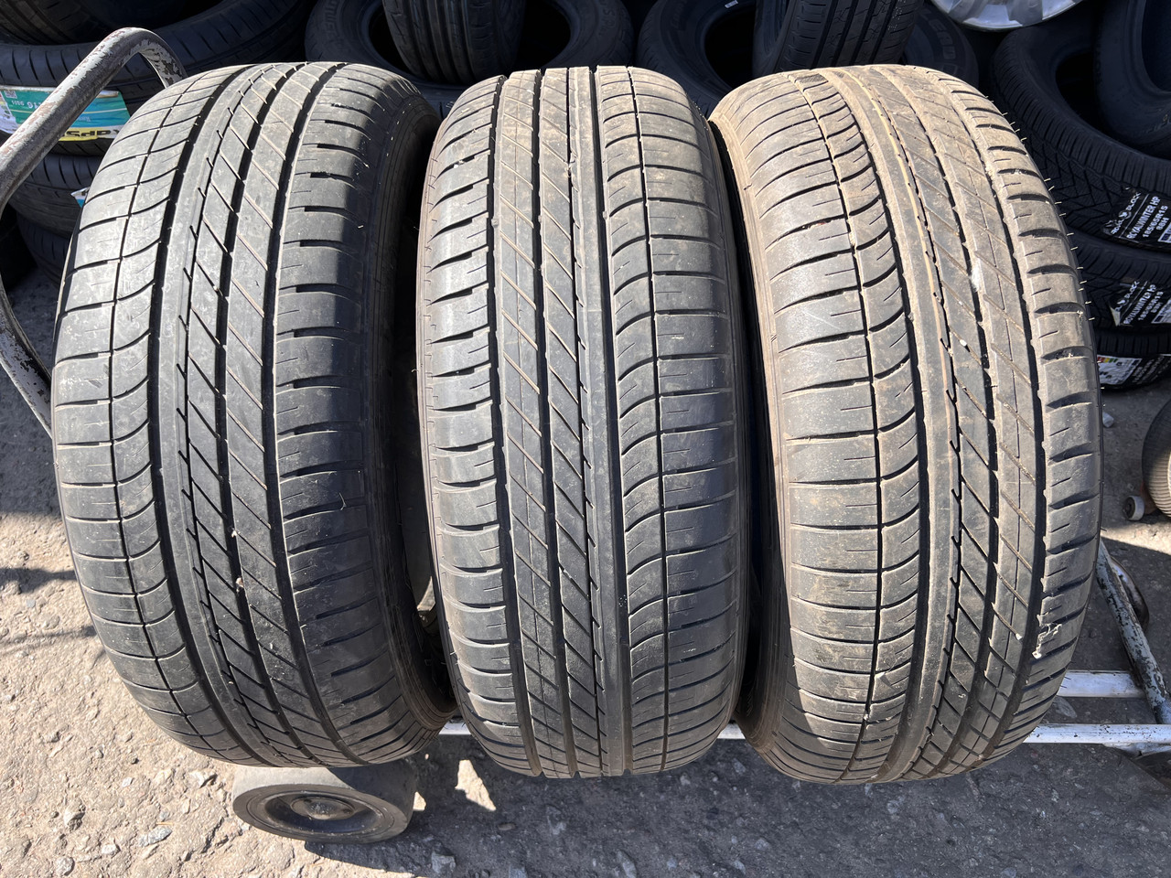 Шини 255 60 17 106V Good Year  Eagle F1