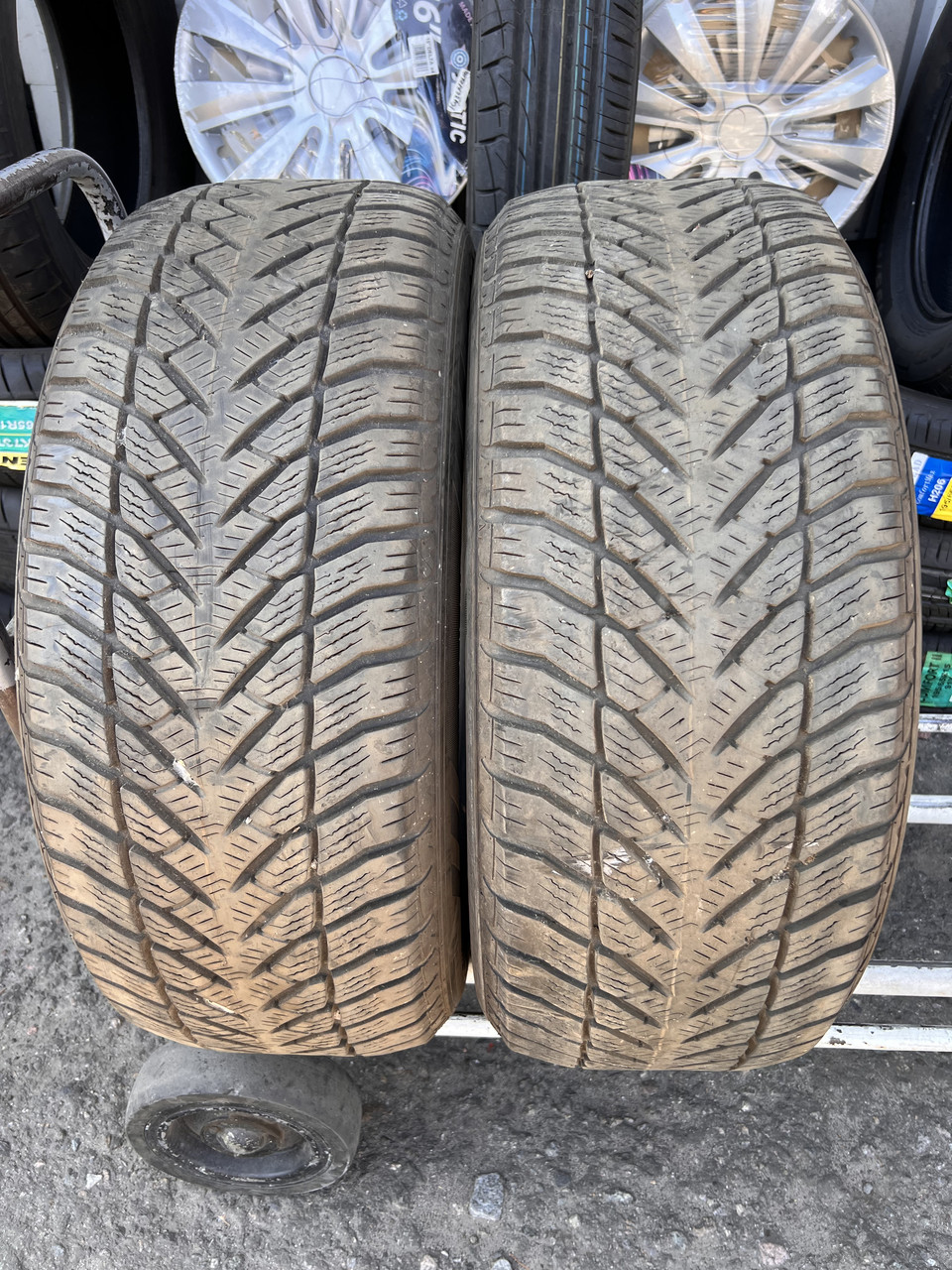 Шині 255 60 R17 106 H Good Year UltraGrip+Suv 4*4