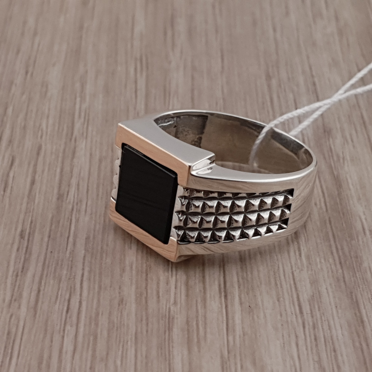 Чоловічі срібні перстні з чорним каменем. Кольца чоловічі з оніксом і золотом 20 розмір, фото 1