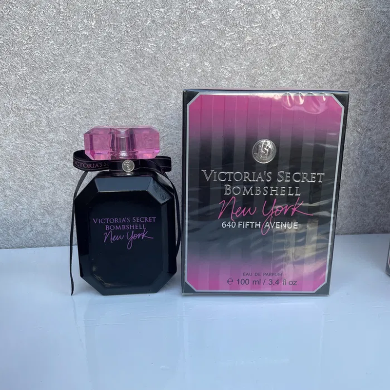 Жіноча парфумована вода Victoria's Secret Bombshell New York 100 мл