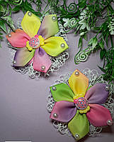 Бантики з репсової стрічки на шпильці