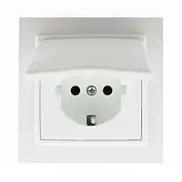 Розетка з кришкою та заземленням Giselt Milana G8510