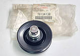 Оригінальний ролик-натягувач ременя 7813A136, фото 2