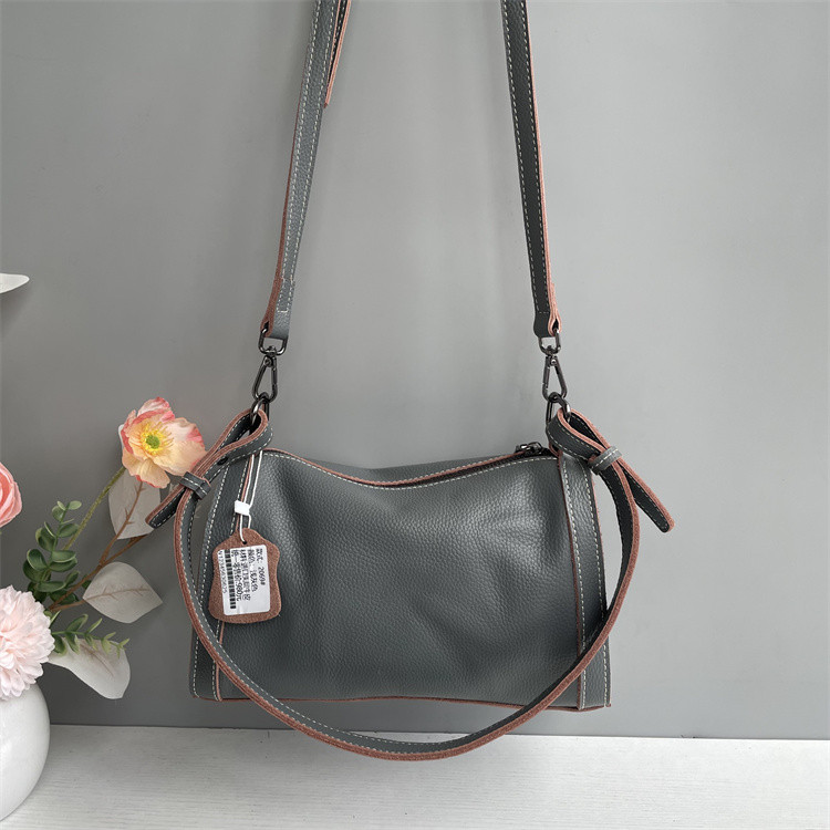 Шкіряна сумка бочонок з двома ремінцями С39-КТ-4188 Зелена, фото 1