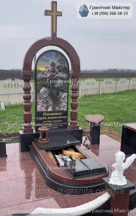 Пам'ятник для воїна ЗСУ з кольоровим портретом № 1228
