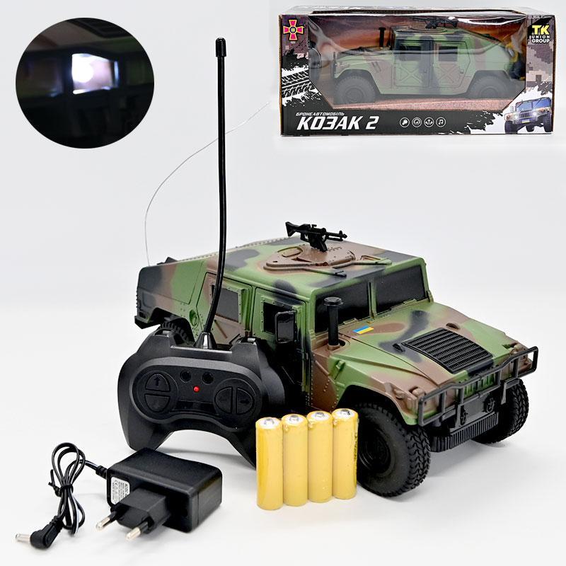 Бронеавтомобіль Козак на радіокеруванні Джип із маскувальним розфарбуванням звук світло Дитяча машина хамер із пультом, фото 1