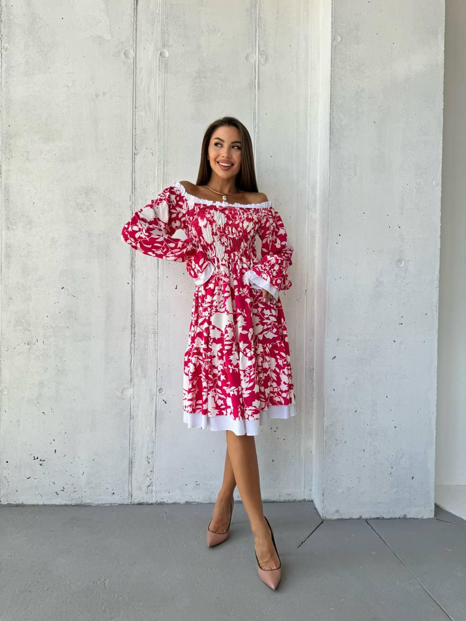 Сукня міді з відкритими плечима зборкою на грудях у яскравий принт (р. 42-52) 2PL5831, фото 1