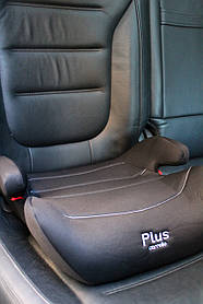 Автокрісло-бустер CARRELLO Plus CRL-11804/2 + направляючий ремінь, Space Black