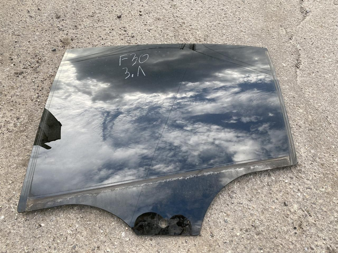 Б/В Скло дверей заднє ліве BMW 3 F30 51357259821, фото 1