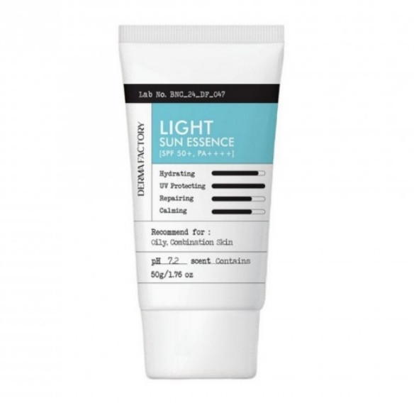 Легка сонцезахисна есенція Derma Factory Light Sun Essence 50 мл