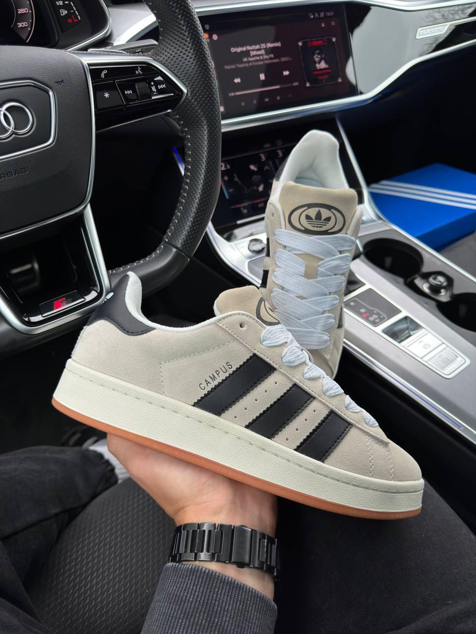 Чоловічі замшеві кросівки Adidas Originals Campus Beige Black Gum, кеди Адідас бежеві. Чоловіче взуття