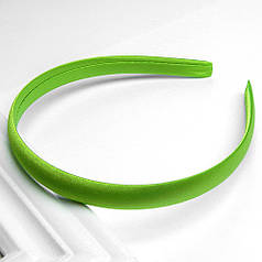 Обруч для волосся пластиковий в атласі, салатовий, 1,5 см