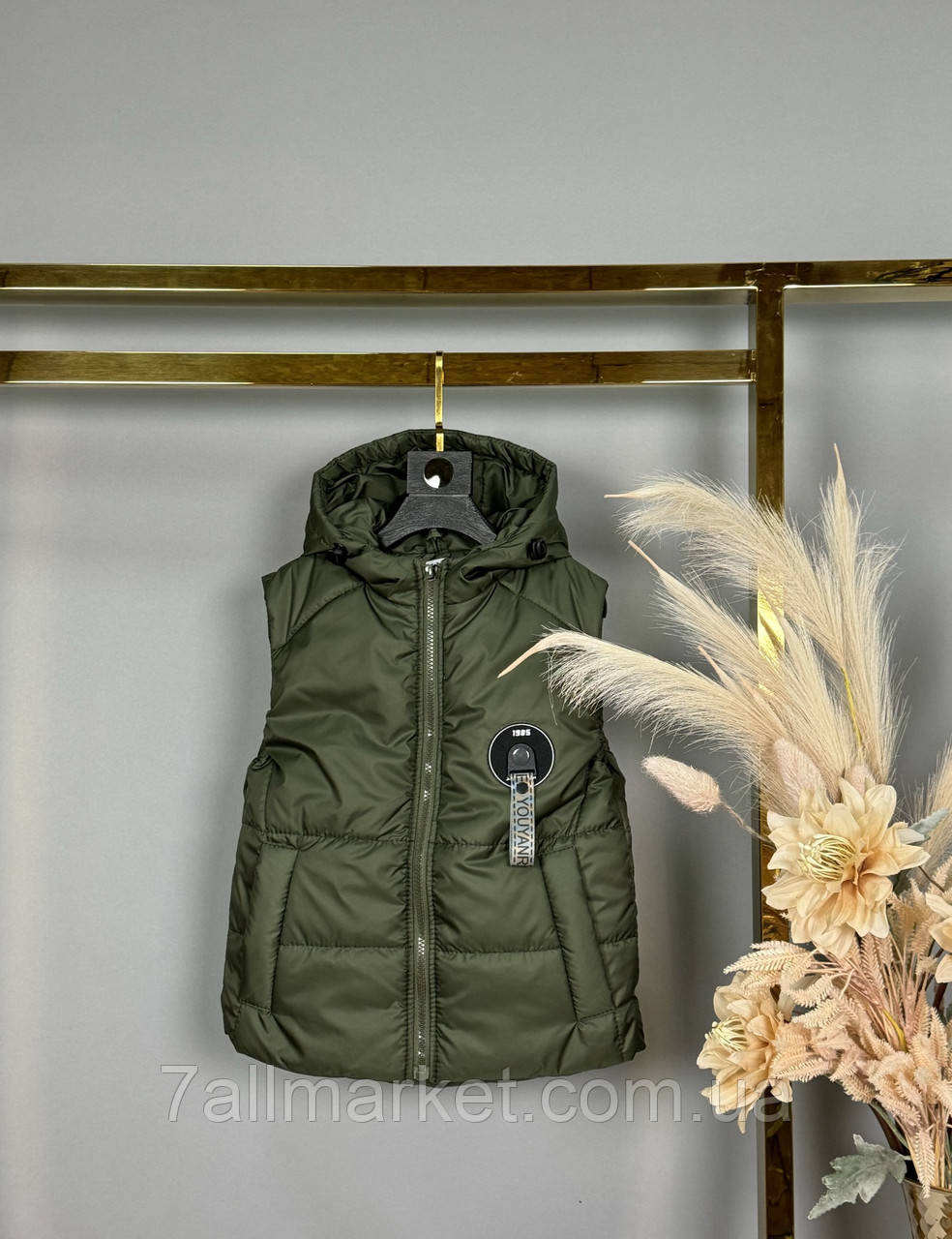 Жилетка підліткова з капюшоном на хлопчика 116-140 см (3кв) "DFK" недорого від прямого постачальника