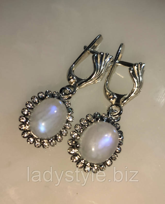 Яркие серьги с натуральным лунный камень от студии LadyStyle.Biz купить украшения с лунным камнем, серьги кольцо перстень лабрадор купить