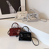 Жіноча класична сумка 1642 крос-боді на ремінці через плече чорна, фото 10