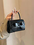 Жіноча класична сумка 1642 крос-боді на ремінці через плече чорна, фото 4