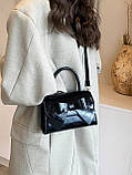 Жіноча класична сумка 1642 крос-боді на ремінці через плече чорна, фото 8