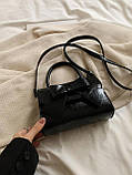 Жіноча класична сумка 1642 крос-боді на ремінці через плече чорна, фото 3