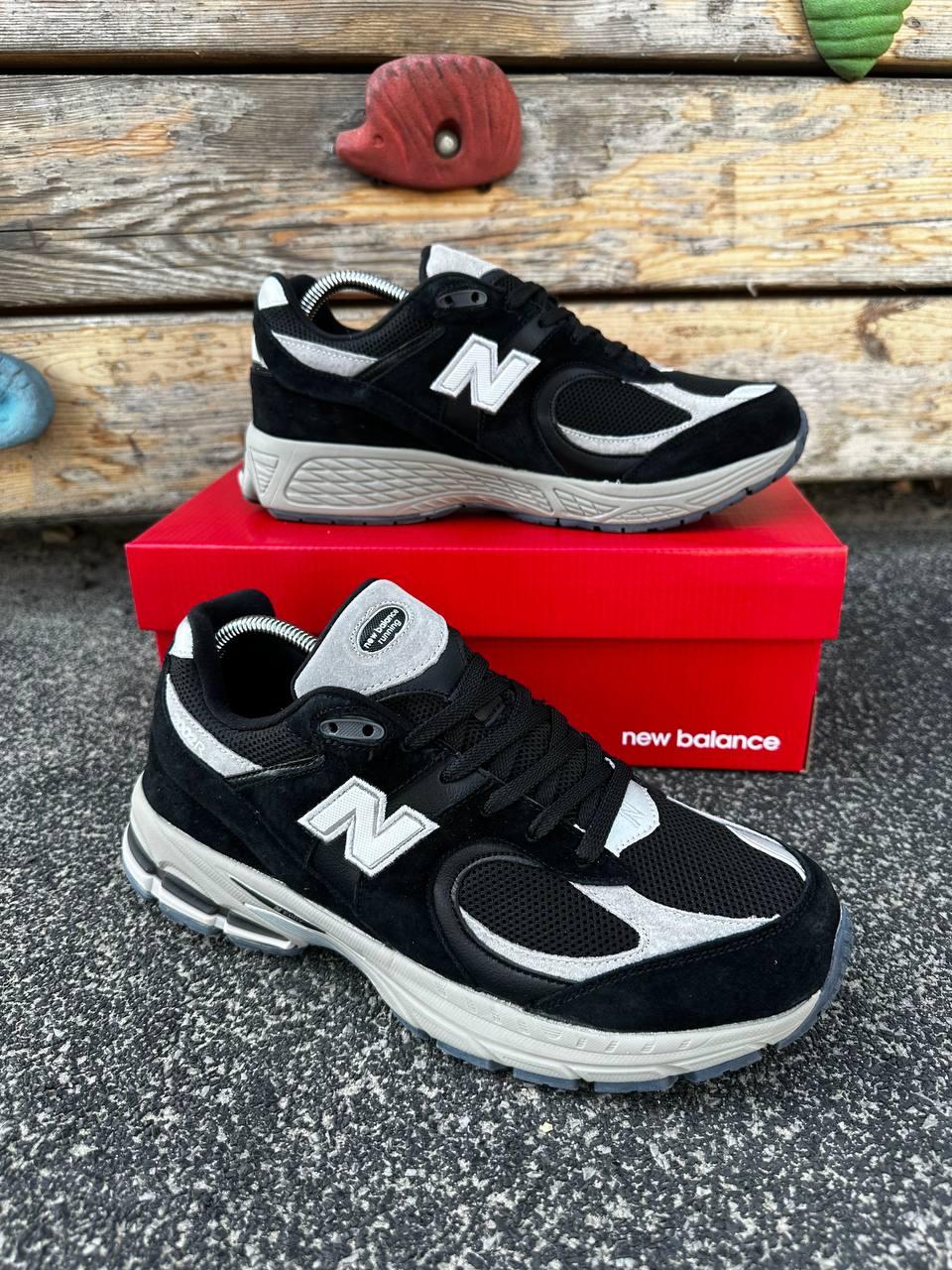 Чоловічі демісезонні кросівки New Balance 2002R (чорно-сірі) спортивні стильні кроси 810-1 Нью Беленс vkross