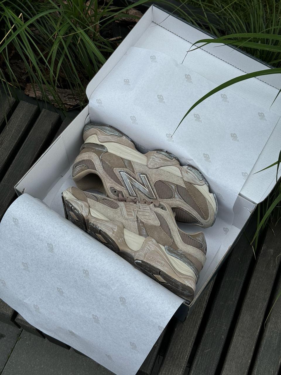 Чоловічі спортивні кросівки New Balance 9060 Mushroom Timberwolf (бежеві) демісезонні кроси 03069 НБ vkross